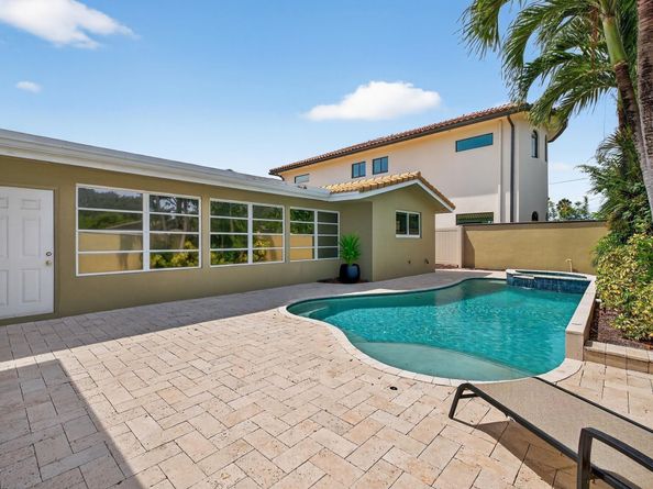 5730 NE 21st Rd, Fort Lauderdale FL 33308