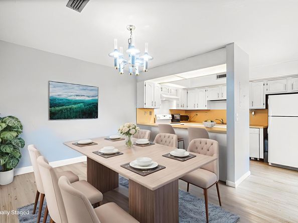 9 Atrium Circle A, Atlantis FL 33462