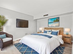 9 Atrium Circle A, Atlantis FL 33462