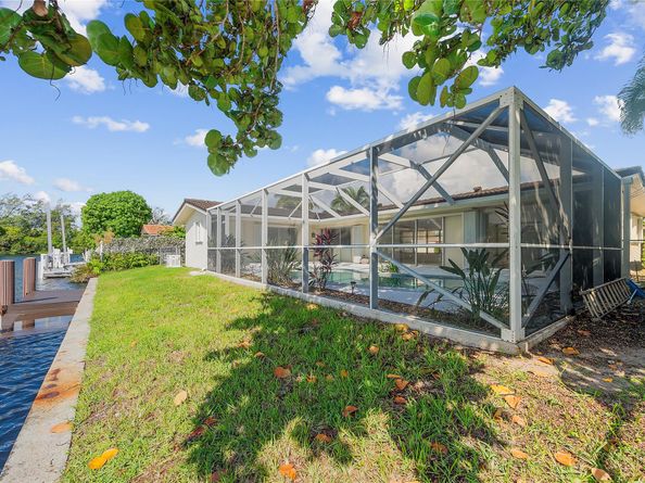 1430 NE 57th Ct, Fort Lauderdale FL 33334