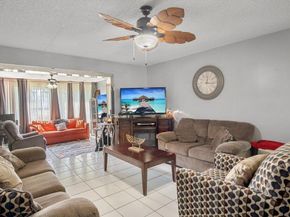 5800 W Fernley Dr Drive W 40, Greenacres FL 33415