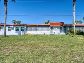 5800 W Fernley Dr Drive W 40, Greenacres FL 33415
