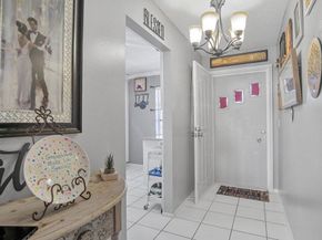 5800 W Fernley Dr Drive W 40, Greenacres FL 33415