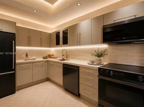 3250 Grand Avenue 307, Miami FL 33133