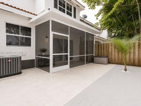 102 Riverwalk Circle, Sunrise FL 33326