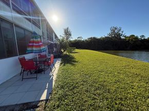 81 Camden Drive D, West Palm Beach FL 33417