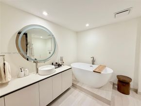 495 Brickell Avenue 5106, Miami FL 33131
