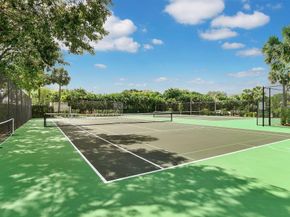 243 Bay Colony Drive N, Juno Beach FL 33408