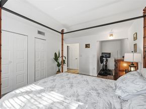 6755 W Broward Blvd 304, Plantation FL 33317