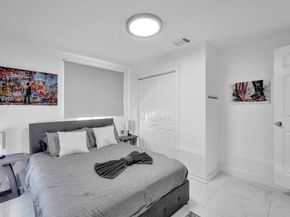 2001 Washington St, Hollywood FL 33020