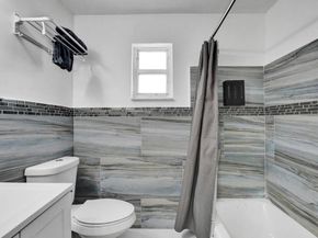 2001 Washington St, Hollywood FL 33020