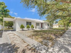 2001 Washington St, Hollywood FL 33020