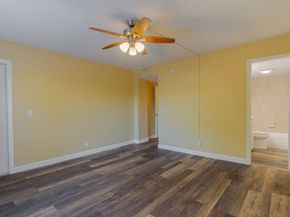 890 N Federal Highway 103, Lantana FL 33462