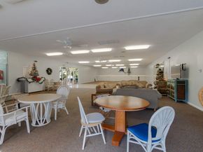 890 N Federal Highway 103, Lantana FL 33462