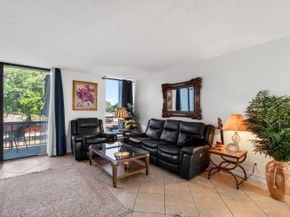 2303 Bridgewood Drive 2303, Boca Raton FL 33434