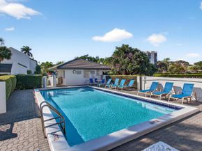 2303 Bridgewood Drive 2303, Boca Raton FL 33434