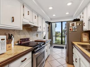2303 Bridgewood Drive 2303, Boca Raton FL 33434
