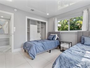 4440 NE 17th Avenue, Oakland Park FL 33334