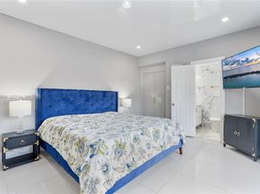 4440 NE 17th Avenue, Oakland Park FL 33334