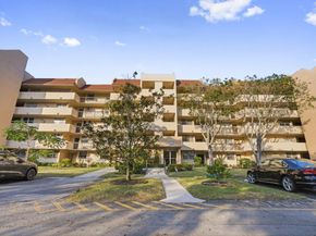 7080 Environ Boulevard 423, Lauderhill FL 33319