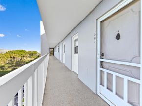 5700 NW 2nd Avenue 503, Boca Raton FL 33487