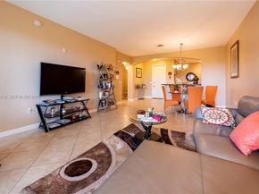 3020 NW 125th Avenue 317, Sunrise FL 33323
