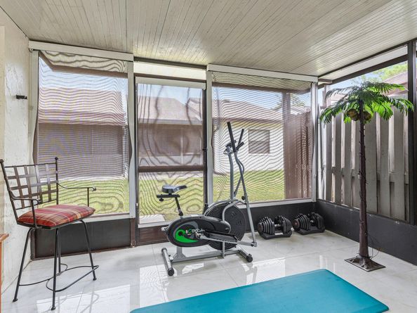 1875 Abbey Road, West Palm Beach FL 33415