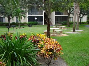 209 Foxtail Drive D3, Greenacres FL 33415