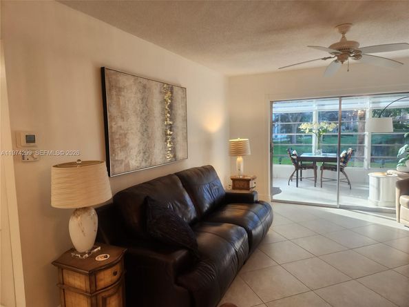 5101 NW 34th Street 101, Lauderdale Lakes FL 33319
