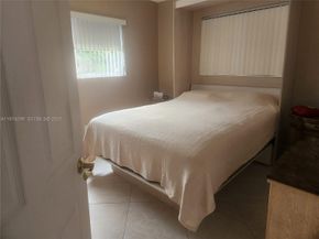 5101 NW 34th Street 101, Lauderdale Lakes FL 33319