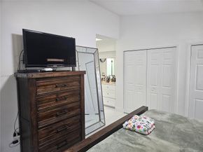 17914 NW 66th Ct Circle, Hialeah FL 33015