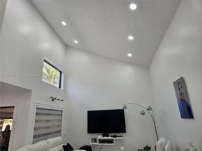 17914 NW 66th Ct Circle, Hialeah FL 33015
