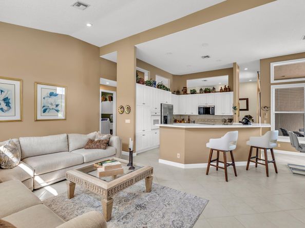 12040 NW 49th Dr, Coral Springs FL 33076