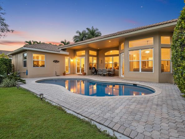 12040 NW 49th Dr, Coral Springs FL 33076