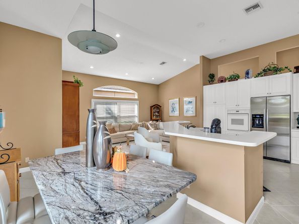 12040 NW 49th Dr, Coral Springs FL 33076