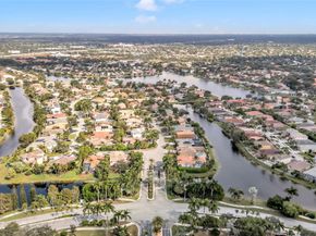 12040 NW 49th Dr, Coral Springs FL 33076