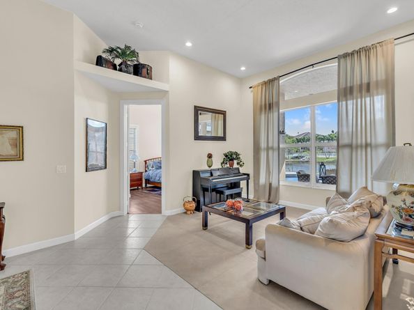 12040 NW 49th Dr, Coral Springs FL 33076