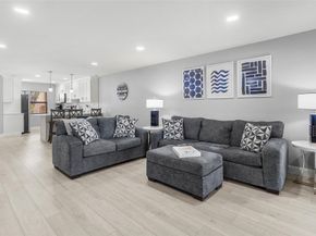 9286 Vista Del Lago E, Boca Raton FL 33428