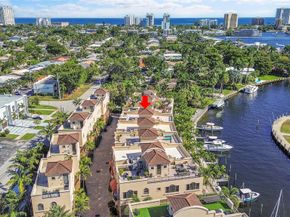 2254 SE 7th Street, Pompano Beach FL 33062