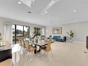 2254 SE 7th Street, Pompano Beach FL 33062