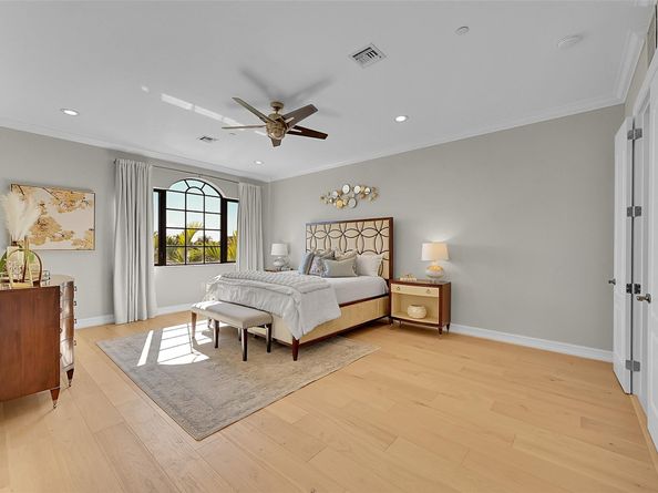 2254 SE 7th Street, Pompano Beach FL 33062