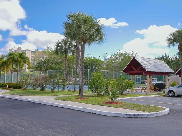 7200 Radice Ct 705, Lauderhill FL 33319