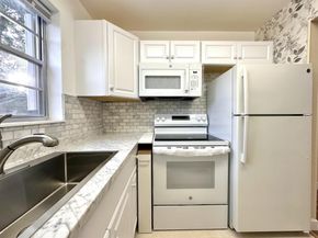 47 Camden B, West Palm Beach FL 33417