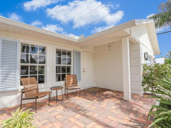 1 Beverly Road W, Jupiter FL 33469