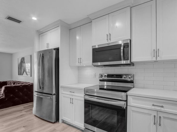 1 Beverly Road W, Jupiter FL 33469