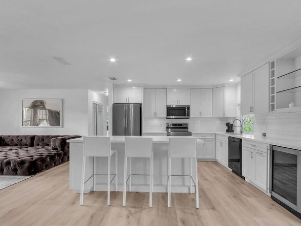 1 Beverly Road W, Jupiter FL 33469