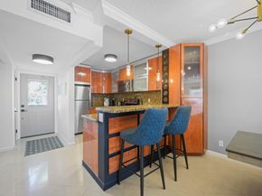 2081 S Ocean Dr 208, Hallandale Beach FL 33009