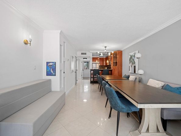 2081 S Ocean Dr 208, Hallandale Beach FL 33009