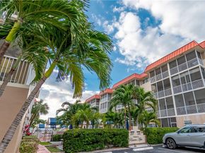 2081 S Ocean Dr 208, Hallandale Beach FL 33009