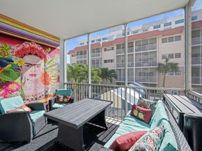 2081 S Ocean Dr 208, Hallandale Beach FL 33009